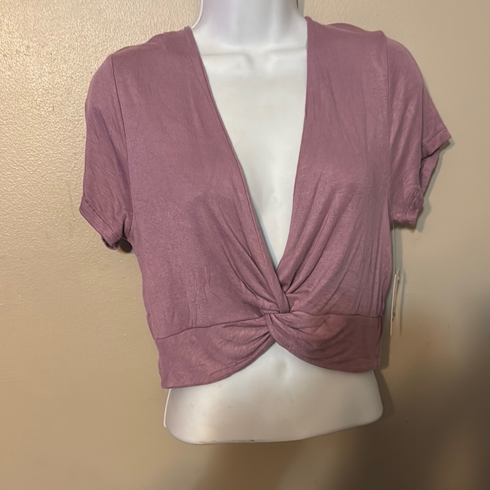 NWT SO Pink Crop Tie Front Blouse Short Sleeve size L